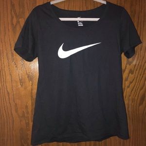 Nike Women’s T-Shirt
